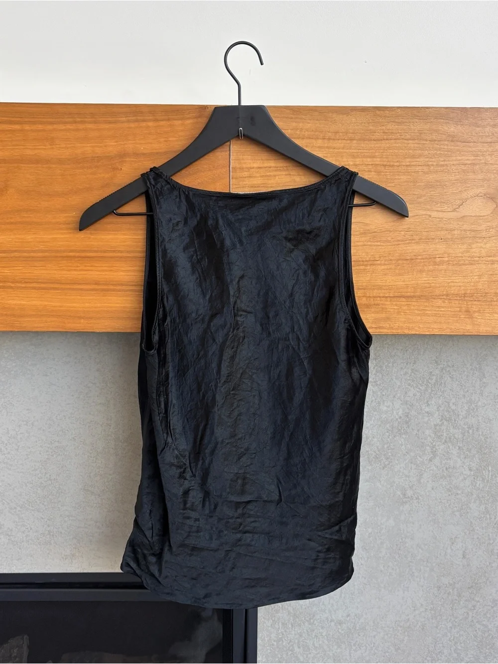 NWOT J. Crew Scoopneck tank top in textured satin, Size S